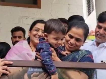 Vaishnavi Hagawane Suicide Case: 10-Month-Old Baby Handed Over to Kaspate Family, Pune Woman's Uncle Says Unknown Man Gave Child | Vaishnavi Hagawane Suicide Case: 10-Month-Old Baby Handed Over to Kaspate Family, Pune Woman's Uncle Says Unknown Man Gave Child