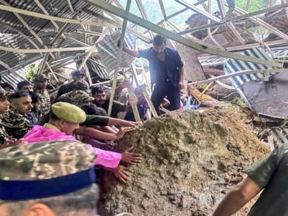 Landslide on Route to Vaishno Devi Shrine Kills 5, Injures 14 Amid Heavy Rain in Jammu & Kashmir (VIDEO) | Landslide on Route to Vaishno Devi Shrine Kills 5, Injures 14 Amid Heavy Rain in Jammu & Kashmir (VIDEO)