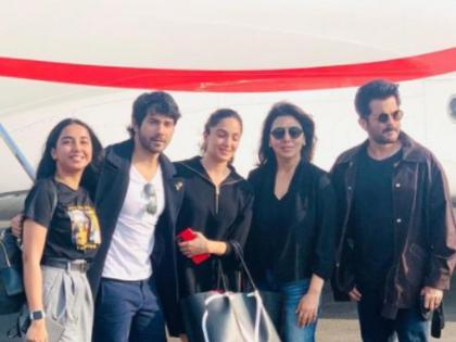 Anil Kapoor denies reports of testing positive for COVID-19, along with Varun and Neetu | Anil Kapoor denies reports of testing positive for COVID-19, along with Varun and Neetu Anil Kapoor denies reports of testing positive for COVID-19, along with Varun and Neetu | Anil Kapoor denies reports of testing positive for COVID-19, along with Varun and Neetu