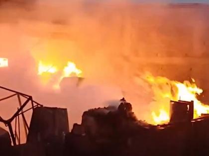 Vasai Warehouse Fire: Major Blaze Ravages Plywood Godown; Extensive Property Damage Reported (Watch Video) | Vasai Warehouse Fire: Major Blaze Ravages Plywood Godown; Extensive Property Damage Reported (Watch Video) Vasai Warehouse Fire: Major Blaze Ravages Plywood Godown; Extensive Property Damage Reported (Watch Video) | Vasai Warehouse Fire: Major Blaze Ravages Plywood Godown; Extensive Property Damage Reported (Watch Video)
