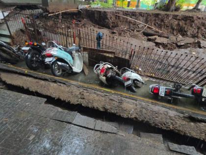 Navi Mumbai: Several Vehicles Damaged After Vashi Plaza Boundary Wall Collapses Due to Heavy Rain (watch video) | Navi Mumbai: Several Vehicles Damaged After Vashi Plaza Boundary Wall Collapses Due to Heavy Rain (watch video) Navi Mumbai: Several Vehicles Damaged After Vashi Plaza Boundary Wall Collapses Due to Heavy Rain (watch video) | Navi Mumbai: Several Vehicles Damaged After Vashi Plaza Boundary Wall Collapses Due to Heavy Rain (watch video)