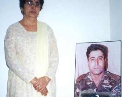 Kargil Hero Vikram Batra's Mother Kamal Kanta Batra Passes Away | Kargil Hero Vikram Batra's Mother Kamal Kanta Batra Passes Away