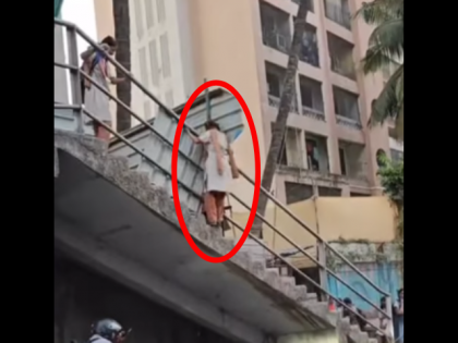 Mumbai: Schoolgirls Seen Climbing Down Shut FOB, Viral Video Sparks Outrage Over Civic Negligence (Watch) Mumbai: Schoolgirls Seen Climbing Down Shut FOB, Viral Video Sparks Outrage Over Civic Negligence (Watch)