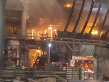 Visakhapatnam Fire: Massive Blaze Erupts Steel Plan in Andhra Pradesh (Watch Video) | Visakhapatnam Fire: Massive Blaze Erupts Steel Plan in Andhra Pradesh (Watch Video) Visakhapatnam Fire: Massive Blaze Erupts Steel Plan in Andhra Pradesh (Watch Video) | Visakhapatnam Fire: Massive Blaze Erupts Steel Plan in Andhra Pradesh (Watch Video)