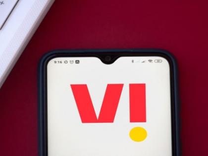 Vodafone Idea Share Prices Fall by 2% After Supreme Court Postpones AGR Dues Hearing to October 27 | Vodafone Idea Share Prices Fall by 2% After Supreme Court Postpones AGR Dues Hearing to October 27