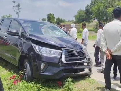 Maharashtra Hit-and-Drag Incident: Couple Seriously Injured After Car Drags Bike for 100 Metres Between Malegaon and Washim | Maharashtra Hit-and-Drag Incident: Couple Seriously Injured After Car Drags Bike for 100 Metres Between Malegaon and Washim Maharashtra Hit-and-Drag Incident: Couple Seriously Injured After Car Drags Bike for 100 Metres Between Malegaon and Washim | Maharashtra Hit-and-Drag Incident: Couple Seriously Injured After Car Drags Bike for 100 Metres Between Malegaon and Washim