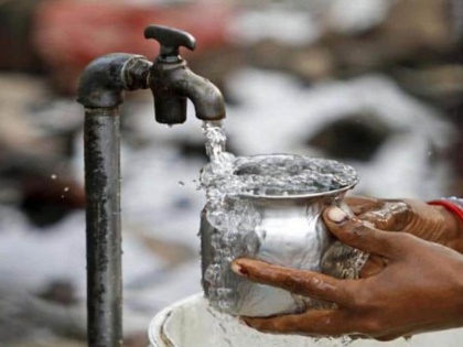Shiv Sena (UBT) protests for additional water supply to Vasai-Virar Municipal Corporation areas in Palghar | Shiv Sena (UBT) protests for additional water supply to Vasai-Virar Municipal Corporation areas in Palghar