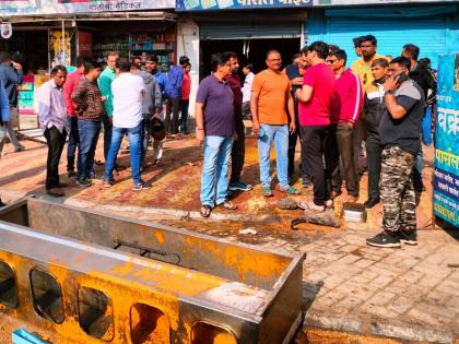Gas Leak Triggers Explosion in Nasik Parcel Point Store, Two Seriously Injured | Gas Leak Triggers Explosion in Nasik Parcel Point Store, Two Seriously Injured