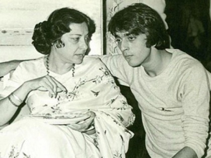 Sanjay Dutt remembers mother Nargis Dutt on her death anniversary | Sanjay Dutt remembers mother Nargis Dutt on her death anniversary