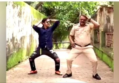 Viral Video! Mumbai cop's dance video touches many hearts, video goes viral | Viral Video! Mumbai cop's dance video touches many hearts, video goes viral