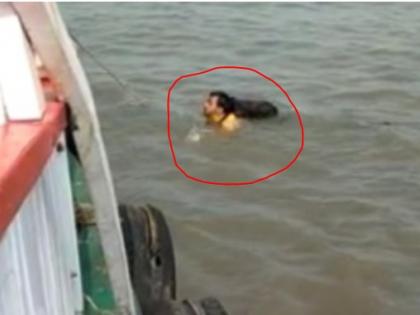 Video! Man falls from boat into sea, survives | Video! Man falls from boat into sea, survives