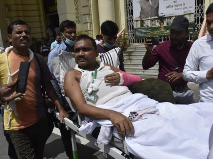 BJP MLA Mithilesh Kumar arrives on stretcher to cast his vote in Presidential elections | BJP MLA Mithilesh Kumar arrives on stretcher to cast his vote in Presidential elections BJP MLA Mithilesh Kumar arrives on stretcher to cast his vote in Presidential elections | BJP MLA Mithilesh Kumar arrives on stretcher to cast his vote in Presidential elections