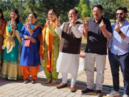 BJP chief JP Nadda casts vote in Vijaypur, 17.9% turnout till 11 | BJP chief JP Nadda casts vote in Vijaypur, 17.9% turnout till 11