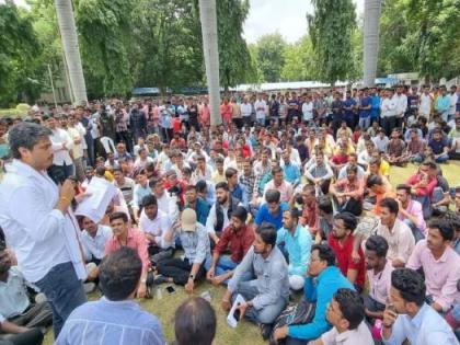 "Address your disputes first," says agitated student to MLA Rohit Pawar | "Address your disputes first," says agitated student to MLA Rohit Pawar "Address your disputes first," says agitated student to MLA Rohit Pawar | "Address your disputes first," says agitated student to MLA Rohit Pawar