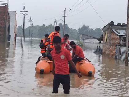 2 dead, 400 rescued in Nagpur after heavy rains | 2 dead, 400 rescued in Nagpur after heavy rains