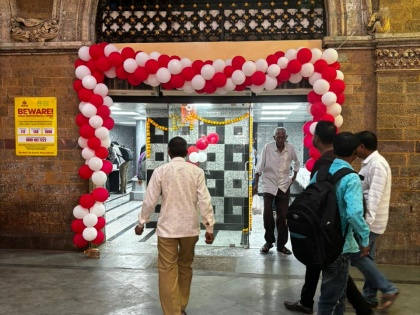 First Odourless Toilet Opens at CSMT, Commuters Wonder How Long | First Odourless Toilet Opens at CSMT, Commuters Wonder How Long