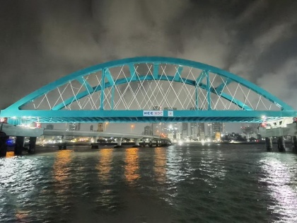 Mumbai Coastal Road: 2,000 MT Bowstring Arch Girder Successfully Installed, Set To Connect Sea Link | Mumbai Coastal Road: 2,000 MT Bowstring Arch Girder Successfully Installed, Set To Connect Sea Link