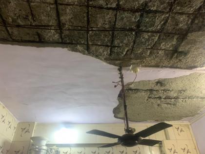 Thane: Child Dies, Three Injured After Building Ceiling Collapses in Mumbra | Thane: Child Dies, Three Injured After Building Ceiling Collapses in Mumbra