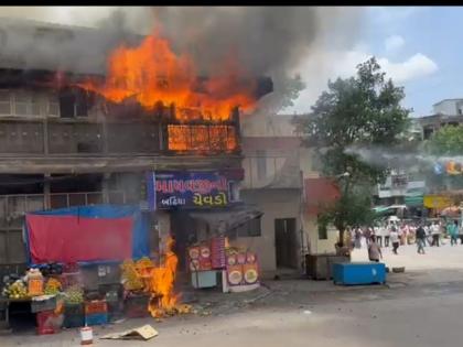 Nashik: Massive Fire Breaks Out at Historic Wada in Panchvati Karanja | Nashik: Massive Fire Breaks Out at Historic Wada in Panchvati Karanja Nashik: Massive Fire Breaks Out at Historic Wada in Panchvati Karanja | Nashik: Massive Fire Breaks Out at Historic Wada in Panchvati Karanja