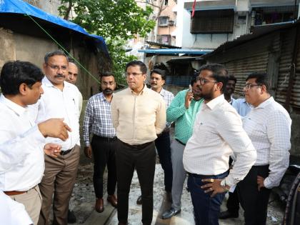 Thane: Civic Chief Orders 24/7 Vigilance as 14 of 34 Flood-Prone Zones Submerge During Light Rainfall | Thane: Civic Chief Orders 24/7 Vigilance as 14 of 34 Flood-Prone Zones Submerge During Light Rainfall Thane: Civic Chief Orders 24/7 Vigilance as 14 of 34 Flood-Prone Zones Submerge During Light Rainfall | Thane: Civic Chief Orders 24/7 Vigilance as 14 of 34 Flood-Prone Zones Submerge During Light Rainfall