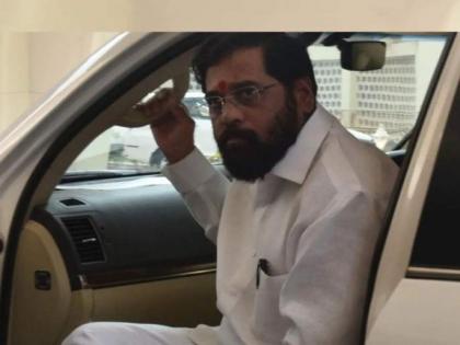 Eknath Shinde came out from Guwahati's hotel after two days and departed for Delhi | Eknath Shinde came out from Guwahati's hotel after two days and departed for Delhi