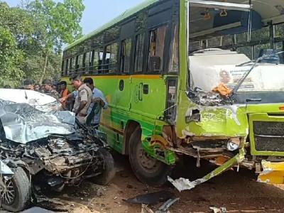 3 students injured during school excursion trip, in Karnataka after car collides with bus | 3 students injured during school excursion trip, in Karnataka after car collides with bus 3 students injured during school excursion trip, in Karnataka after car collides with bus | 3 students injured during school excursion trip, in Karnataka after car collides with bus