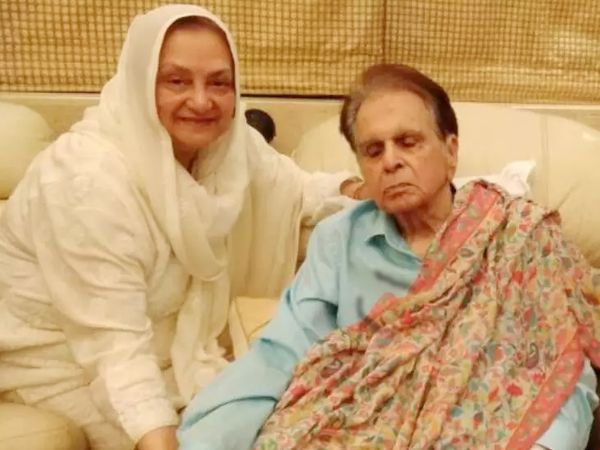 Dilip Kumar Stable Denies Rumours Circulating On Whatsapp Forwards English Lokmat Com