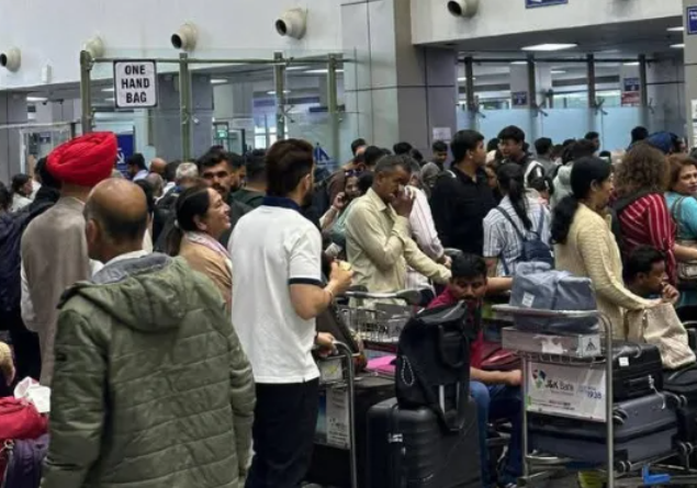Pahalgam, Kashmir, Aviation Sector