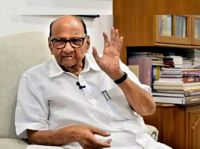 Ncp Chief Sharad Pawar Meets Pune Lok Sabha Mp Girish Bapat In Hospital Lokmattimes Com