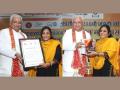 Author Dr Vaidehi Taman Receives Bharat Vibhuti Samman from Kerala Governor Arif Mohammad Khan - Hindi News | Author Dr Vaidehi Taman Receives Bharat Vibhuti Samman from Kerala Governor Arif Mohammad Khan | Latest business News at Lokmattimes.com