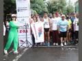 Ameesha Patel & Ameet Satam flags off Lightning Feet Half Marathon for Families at Juhu - Hindi News | Ameesha Patel & Ameet Satam flags off Lightning Feet Half Marathon for Families at Juhu | Latest business News at Lokmattimes.com