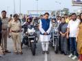Maharashtra Cabinet Minister Shri Deepak Kesarkar flags off Road Safety Rally in Mumbai - Hindi News | Maharashtra Cabinet Minister Shri Deepak Kesarkar flags off Road Safety Rally in Mumbai | Latest business News at Lokmattimes.com