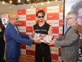 Tiger Shroff Unveils The ‘CARRERA x PROWL’ Eyewear Collection - Hindi News | Tiger Shroff Unveils The ‘CARRERA x PROWL’ Eyewear Collection | Latest business News at Lokmattimes.com