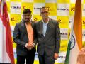 Deliver.sg Acquires Indian Mobility Lifestyle Platform BusyBee, Sets Sights on Expansion in Asia and Middle East - Hindi News | Deliver.sg Acquires Indian Mobility Lifestyle Platform BusyBee, Sets Sights on Expansion in Asia and Middle East | Latest business News at Lokmattimes.com