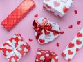 Valentine’s Day Gift Guide This Season of Love, discover the fragrance of love - Hindi News | Valentine’s Day Gift Guide This Season of Love, discover the fragrance of love | Latest business News at Lokmattimes.com