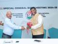 Dr. Rajmohan Pillai elected as new president of Sport Climbing Federation of India - Hindi News | Dr. Rajmohan Pillai elected as new president of Sport Climbing Federation of India | Latest business News at Lokmattimes.com