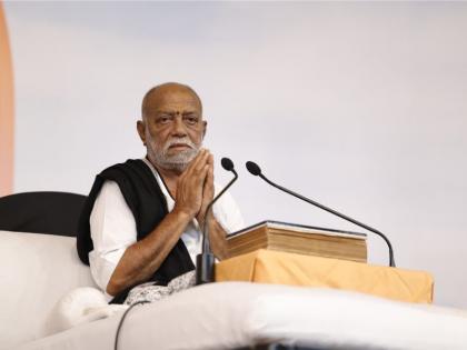 Morari Bapu extends humanitarian assistance of Rs. 25 lakh for war-torn Israel & Palestine | Morari Bapu extends humanitarian assistance of Rs. 25 lakh for war-torn Israel & Palestine