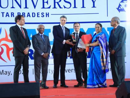 Anshul Garg Receives Amity Alumni Achiever Award for Outstanding Entrepreneurship at Reunion 2023 | Anshul Garg Receives Amity Alumni Achiever Award for Outstanding Entrepreneurship at Reunion 2023 Anshul Garg Receives Amity Alumni Achiever Award for Outstanding Entrepreneurship at Reunion 2023 | Anshul Garg Receives Amity Alumni Achiever Award for Outstanding Entrepreneurship at Reunion 2023