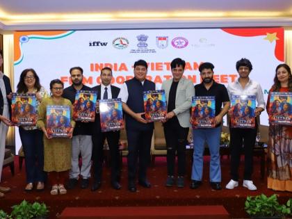 Sarvesh Goel Unveils Poster for “Love in Vietnam” at Namaste Vietnam Festival | Sarvesh Goel Unveils Poster for “Love in Vietnam” at Namaste Vietnam Festival Sarvesh Goel Unveils Poster for “Love in Vietnam” at Namaste Vietnam Festival | Sarvesh Goel Unveils Poster for “Love in Vietnam” at Namaste Vietnam Festival