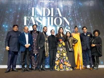 Third season of India Fashion Awards concluded in Delhi! | Third season of India Fashion Awards concluded in Delhi!