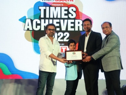 Director Atin J Agarwal of Jaipan Industries awarded As Best Kitchen Appliance Brand leader 2022 at Times Achiever awards | Director Atin J Agarwal of Jaipan Industries awarded As Best Kitchen Appliance Brand leader 2022 at Times Achiever awards