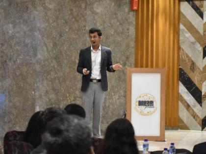Amit Agrawal hosted a live workshop on “Sales Accelerator” at Surat on December 17, 2022, presented by Sarvadhi Solutions Pvt. Ltd. | Amit Agrawal hosted a live workshop on “Sales Accelerator” at Surat on December 17, 2022, presented by Sarvadhi Solutions Pvt. Ltd.