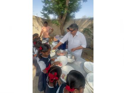 Acharya Dr. Shyam Suresa’s Global Humanitarian Mission: No One Sleeps Hungry | Acharya Dr. Shyam Suresa’s Global Humanitarian Mission: No One Sleeps Hungry
