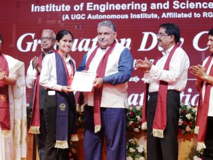 Grand Graduation Ceremony Held at IPS Academy, 746 Students Conferred Certificates | Grand Graduation Ceremony Held at IPS Academy, 746 Students Conferred Certificates