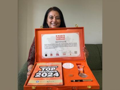 Nimisha Parekh Makes Her Mark In Asia Book Of Records With ‘Mehndikrit Ramayana’ | Nimisha Parekh Makes Her Mark In Asia Book Of Records With ‘Mehndikrit Ramayana’ Nimisha Parekh Makes Her Mark In Asia Book Of Records With ‘Mehndikrit Ramayana’ | Nimisha Parekh Makes Her Mark In Asia Book Of Records With ‘Mehndikrit Ramayana’