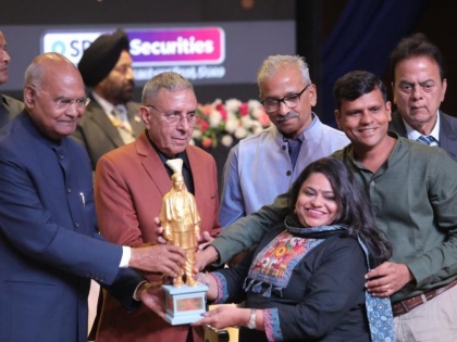 DJED Foundation Founders Shilpa & Dilip Jain Win Citizens’ Gratitude to Gallant Warriors 2023 Award | DJED Foundation Founders Shilpa & Dilip Jain Win Citizens’ Gratitude to Gallant Warriors 2023 Award