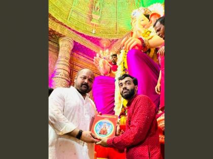 World champion power lifter Mahant Gaurav Sharma visited the Lalbagh Ka Raja | World champion power lifter Mahant Gaurav Sharma visited the Lalbagh Ka Raja