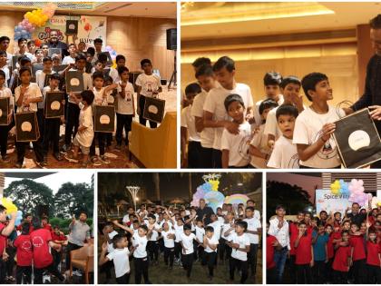 Pavasiya family’s unique initiative brings joy to orphaned children on Children’s Day | Pavasiya family’s unique initiative brings joy to orphaned children on Children’s Day Pavasiya family’s unique initiative brings joy to orphaned children on Children’s Day | Pavasiya family’s unique initiative brings joy to orphaned children on Children’s Day