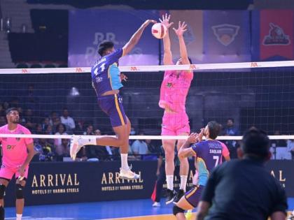 PVL 2025 Season 4 (Match 26): Chennai Blitz break into top four with commanding 3–0 win over Delhi Toofans | PVL 2025 Season 4 (Match 26): Chennai Blitz break into top four with commanding 3–0 win over Delhi Toofans
