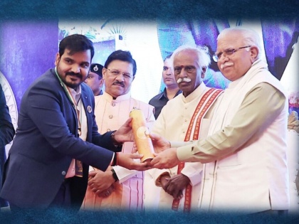 Haryana Governor and Chief Minister awarded Business Icon Rupesh Pandey with a Champion of Change Award | Haryana Governor and Chief Minister awarded Business Icon Rupesh Pandey with a Champion of Change Award
